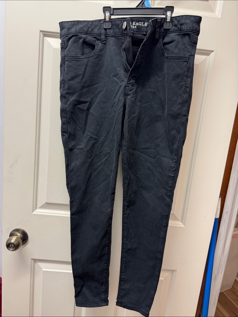 American Eagle Outfitters  Black Slim Chinos
